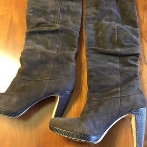Joan & David Knee High Suede Boots 👢